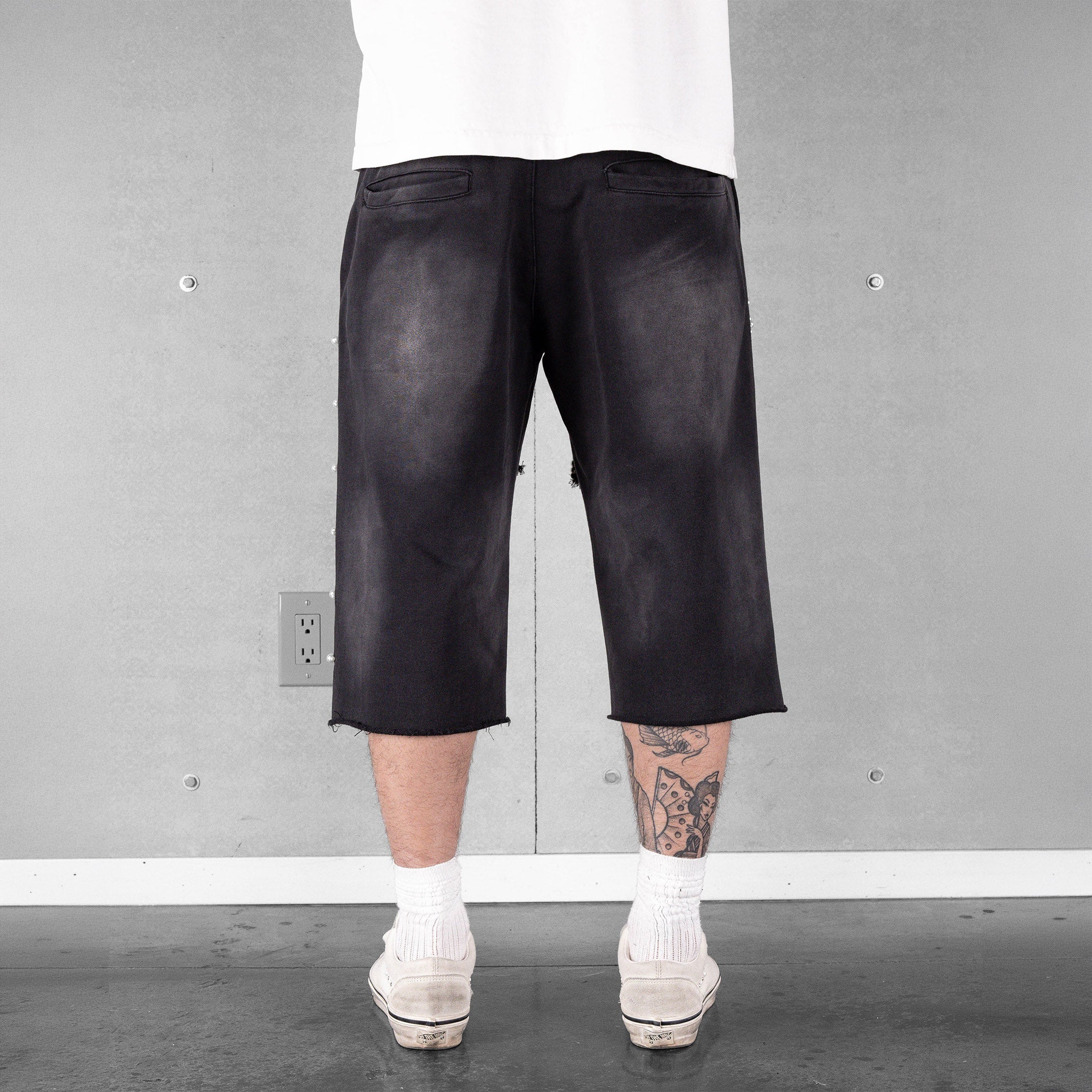 Commons Pearled Star Sweatshort Vintage Black Common Hype