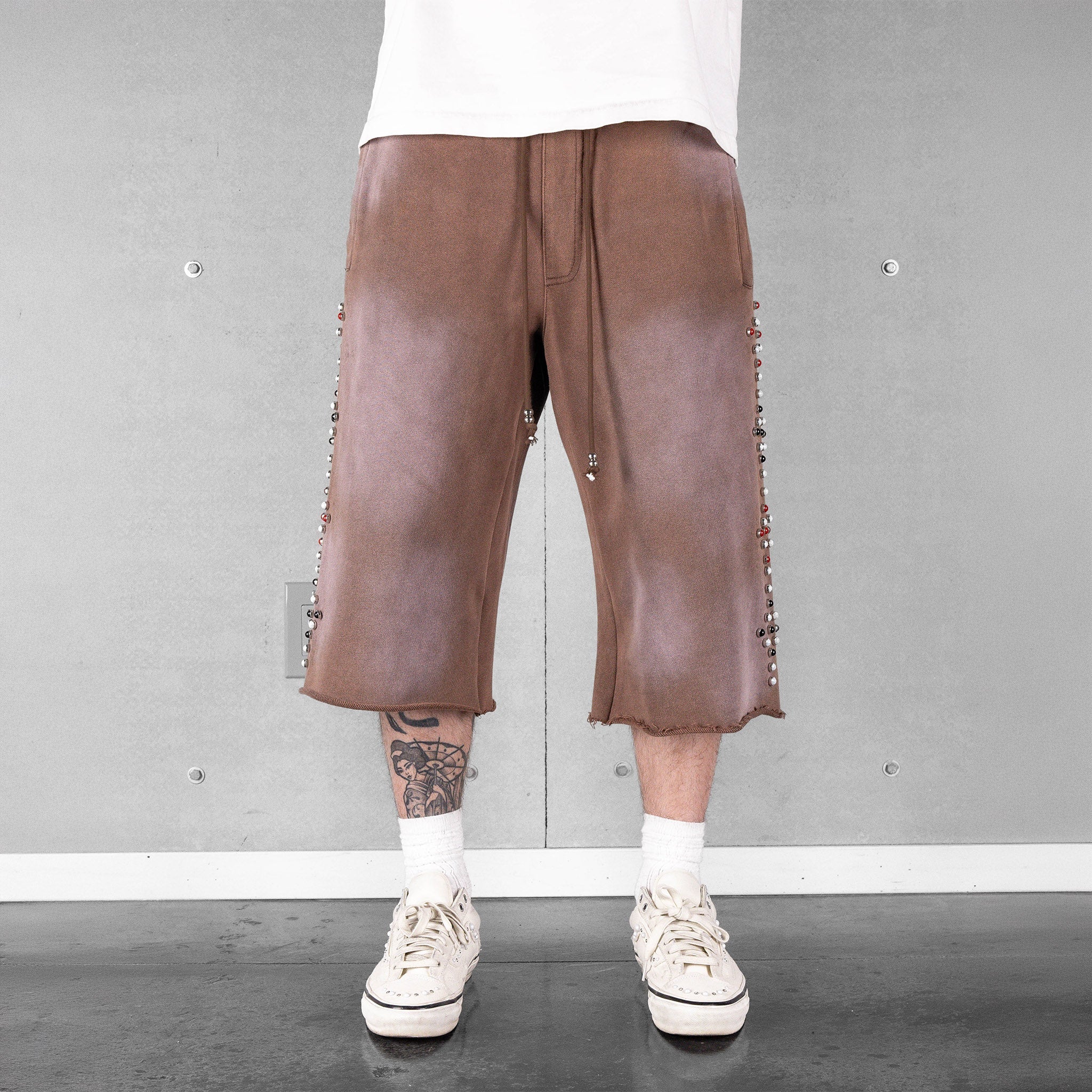 Commons Red Rivet Sweatshort Vintage Brown Common Hype