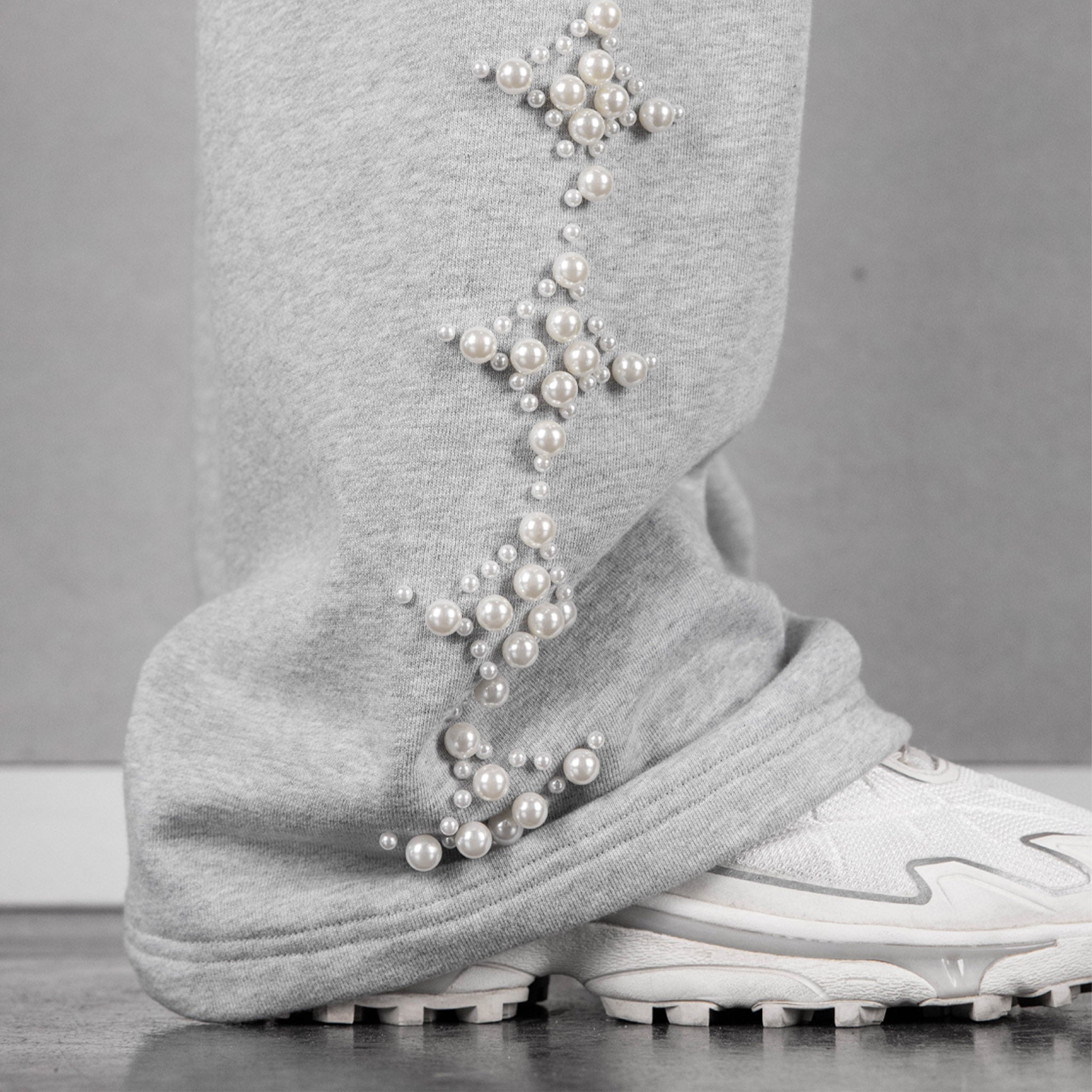 Commons Pearled Star Sweatpant Heather Grey Common Hype