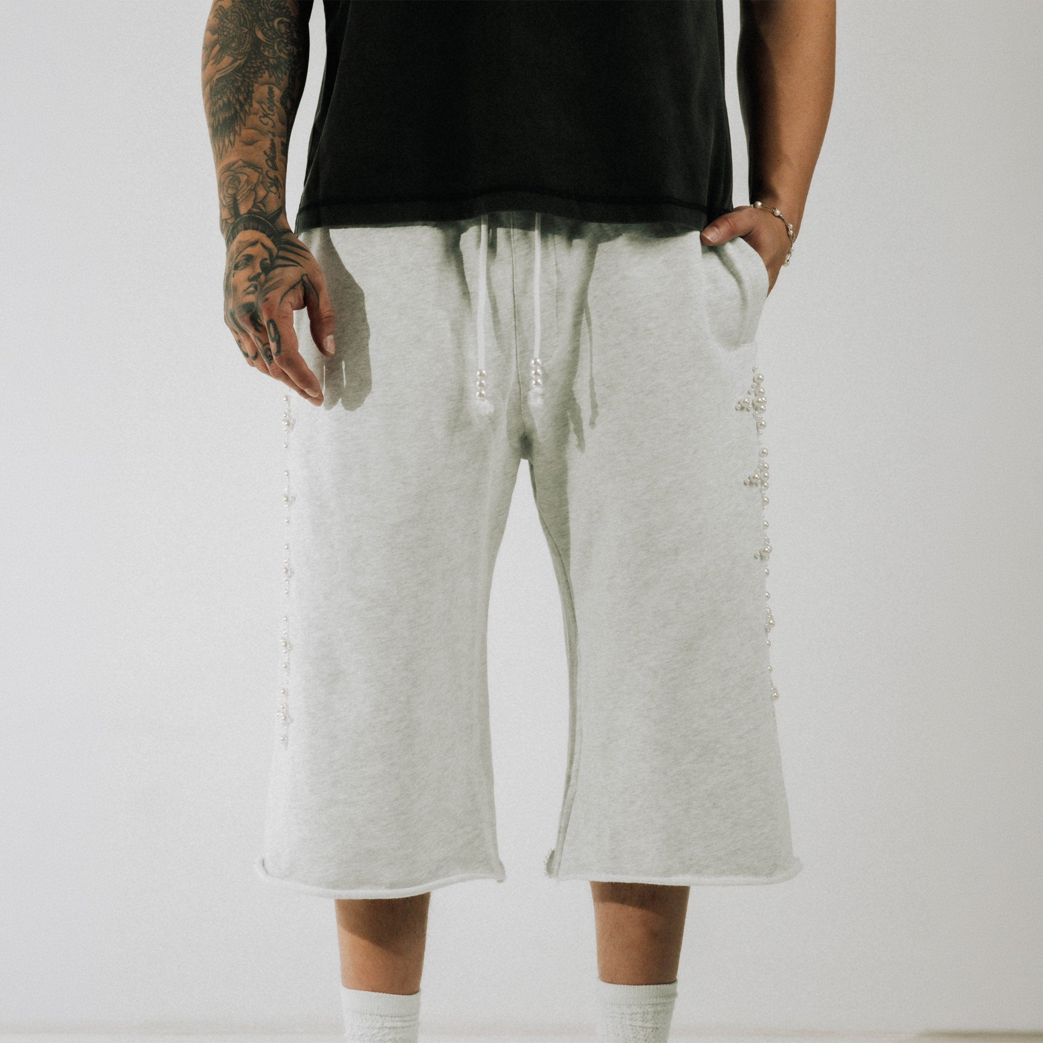 Commons Pearled Star Sweatshort Heather Grey Common Hype