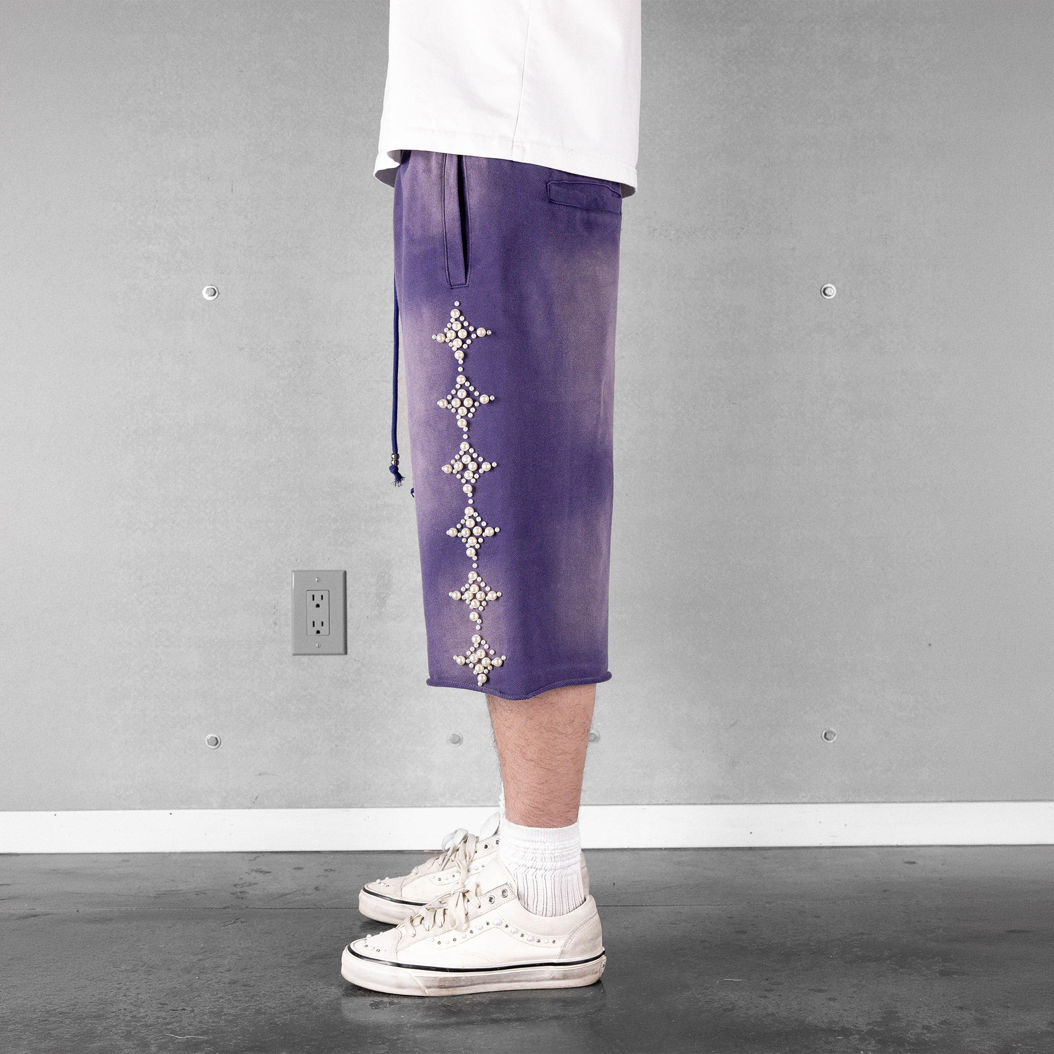 Commons Pearled Star Sweatshort Vintage Navy Common Hype