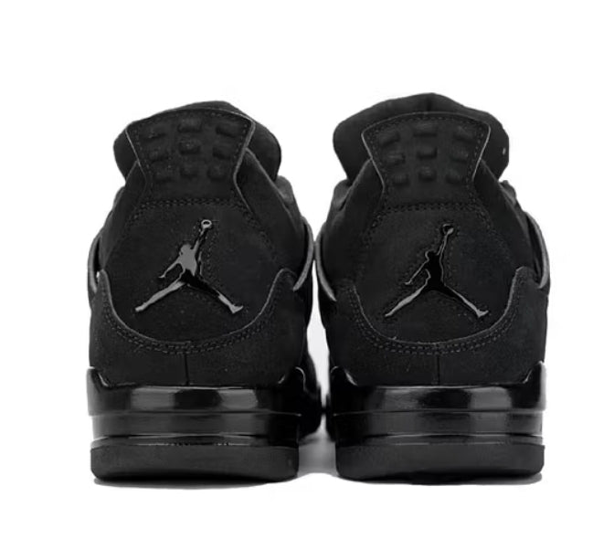 Black Cat Jordan 4 Retro